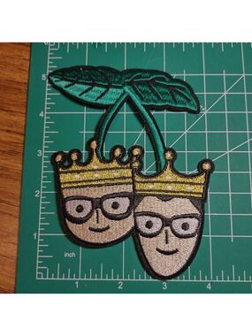 2/$10 Luxury Two Kings Cherry Embroidered Iron On Patch